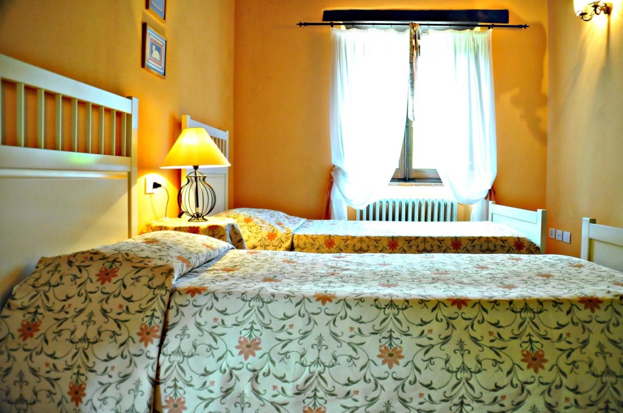 Agriturismo Popolano Di Sotto Marradi Habitación foto
